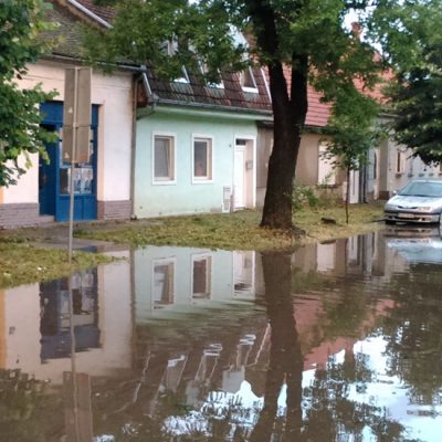 Parking u pešačkoj zoni, parking kao krezuba vilica