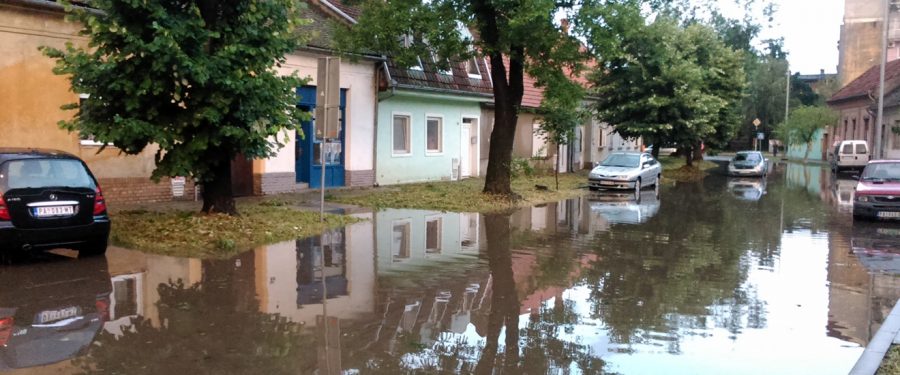 Parking u pešačkoj zoni, parking kao krezuba vilica