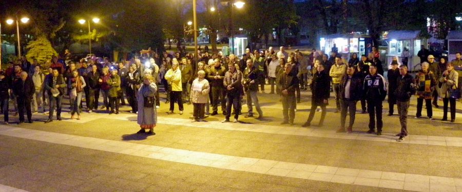 Osmi protest u Kovinu: Miroslav Gavrilović zvani Irinej patrijarh SNS-a
