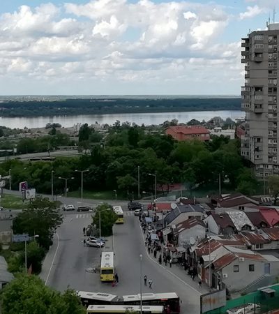 Diploma u ruci – posao u struci