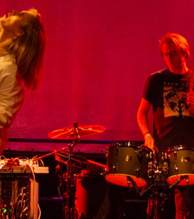Whispering Sons – dramatičan, ekspresivni, melanholični, mračni post-punk