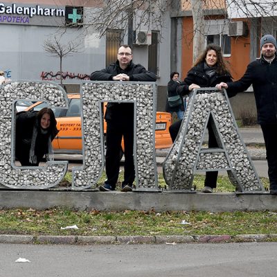 Pokretači promena žive na Tesli