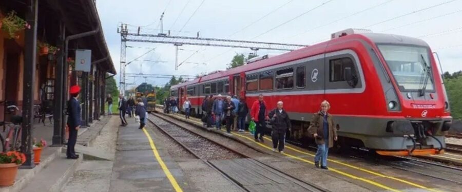 Voz i bicikl – rešenje za zagađenje i saobraćajni haos u Pančevu