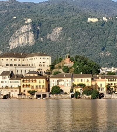 Listići iz italijanske beležnice*: Hallo Peter, wie geht’s?
