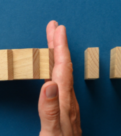 Radna prava mladih novinara u lokalnim medijima u Pančevu: Neizvesnost, finansijska nestabilnost i migracija