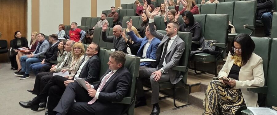 Borba za Gimnaziju „Uroš Predić”