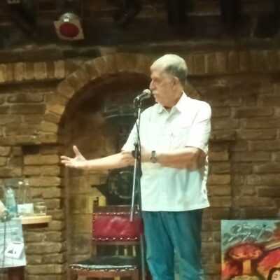 Most preko vremena i kultura koja je integrisala svet