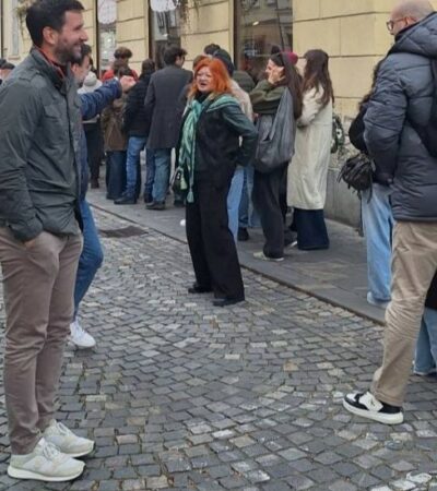 „Dolazimo da bismo glasali… ŠTA NAM TEŠKO?”