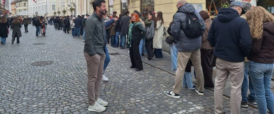 „Dolazimo da bismo glasali… ŠTA NAM TEŠKO?”